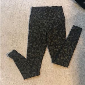 Lululemon Wunder Under Luon Camo
